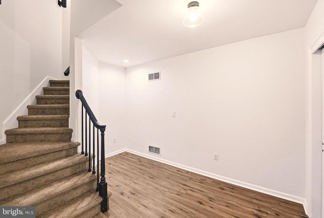 2243 OAKWOOD CT, Fogelsville, PA 18051