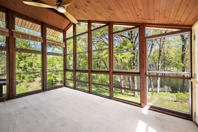11324 Fetterly Road W, Minnetonka, MN 55305