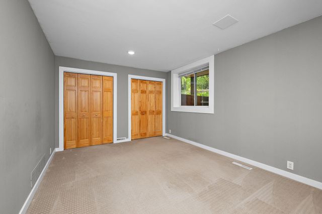 11324 Fetterly Road W, Minnetonka, MN 55305