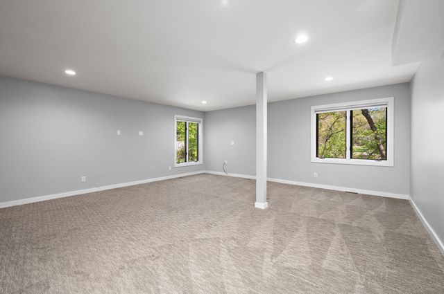 11324 Fetterly Road W, Minnetonka, MN 55305