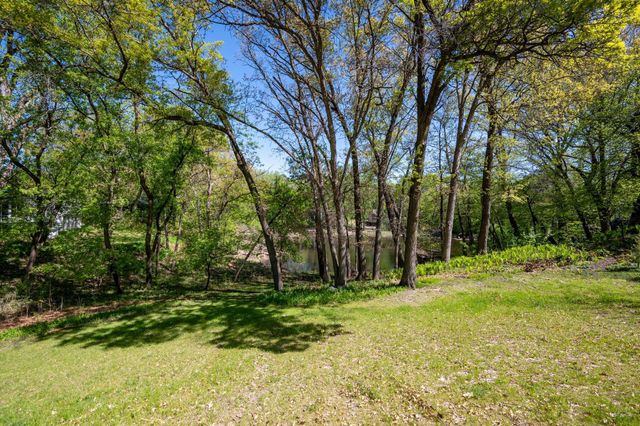 11324 Fetterly Road W, Minnetonka, MN 55305