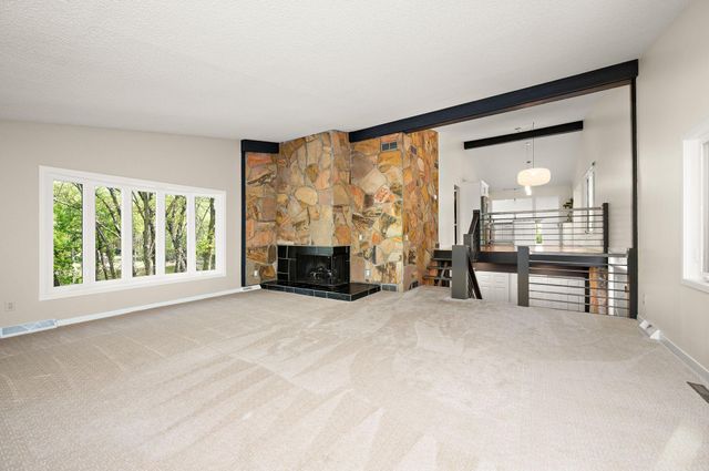 11324 Fetterly Road W, Minnetonka, MN 55305