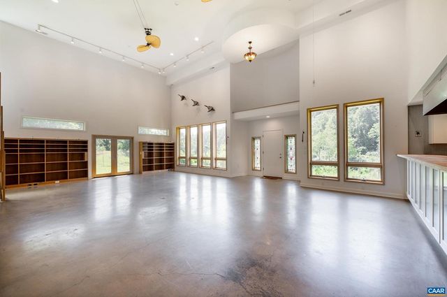 350 CREEKSIDE LN, Faber, VA 22938