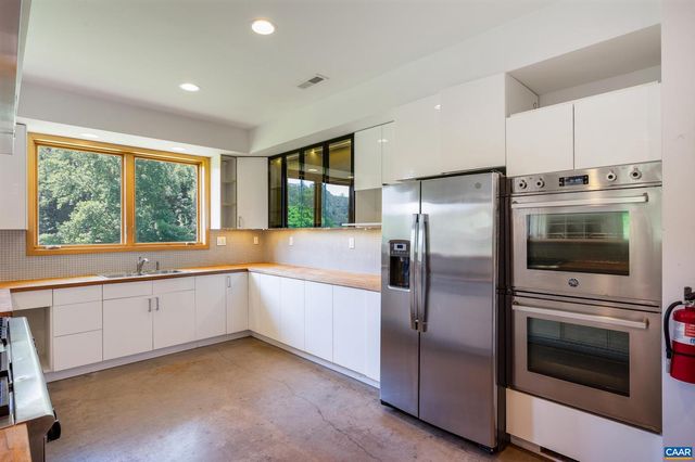 350 CREEKSIDE LN, Faber, VA 22938