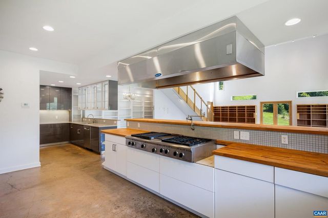 350 CREEKSIDE LN, Faber, VA 22938