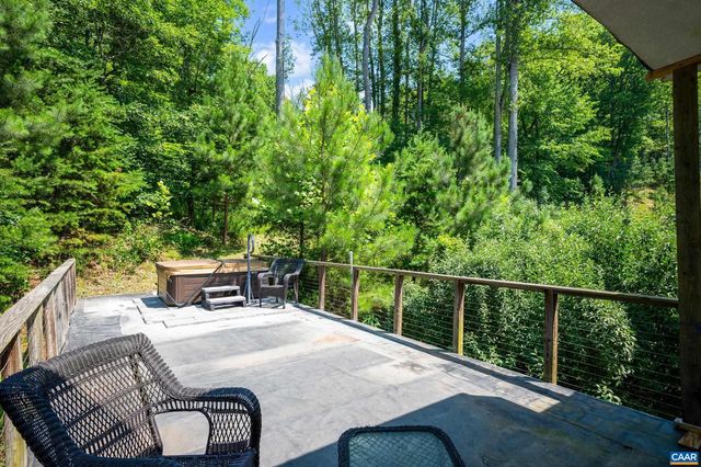 350 CREEKSIDE LN, Faber, VA 22938