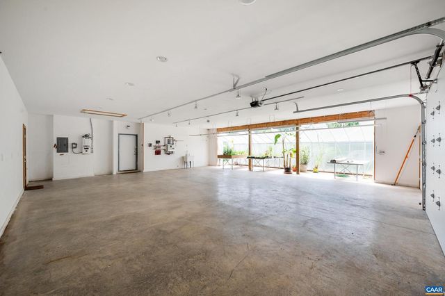 350 CREEKSIDE LN, Faber, VA 22938