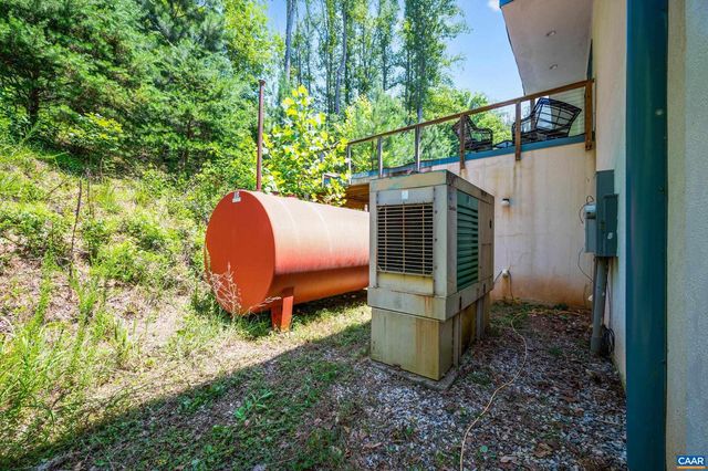 350 CREEKSIDE LN, Faber, VA 22938