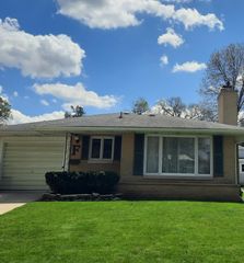 1214 Illinois Avenue, La Porte, IN 46350