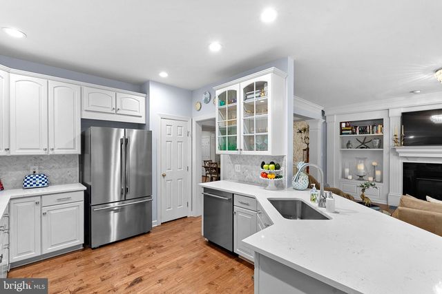 18309 BUCCANEER TER, Leesburg, VA 20176