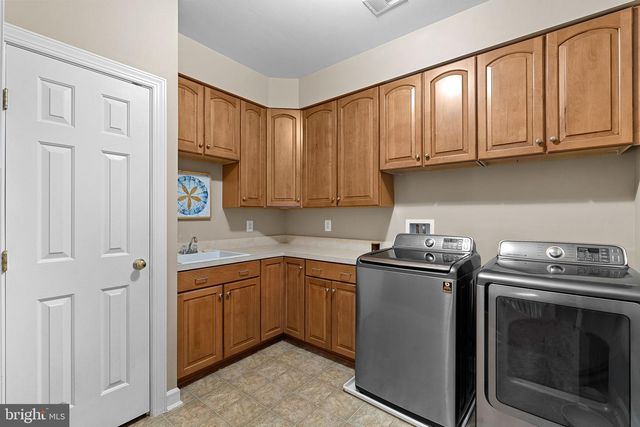 18309 BUCCANEER TER, Leesburg, VA 20176