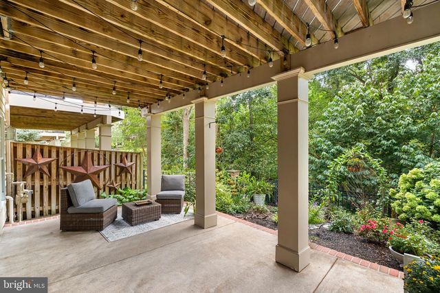 18309 BUCCANEER TER, Leesburg, VA 20176