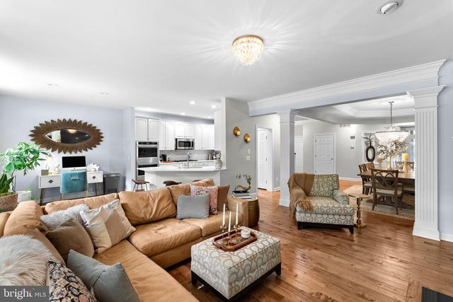 18309 BUCCANEER TER, Leesburg, VA 20176