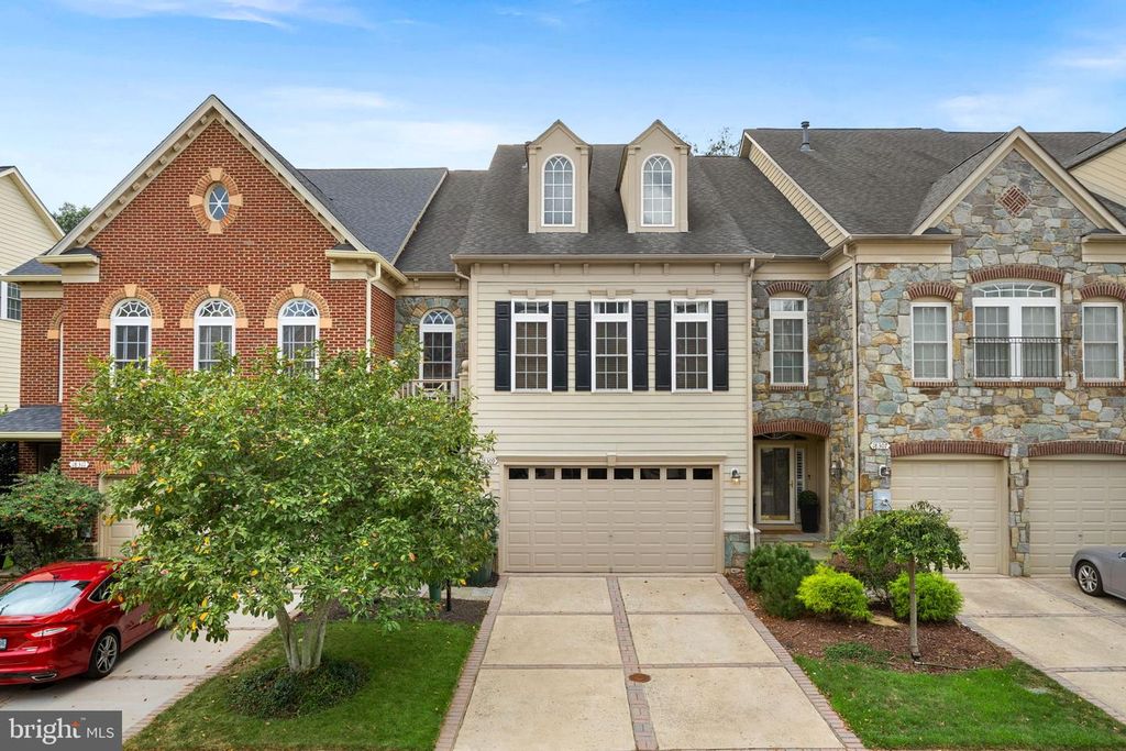 18309 BUCCANEER TER, Leesburg, VA 20176
