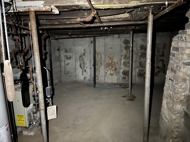 212 N 4th STREET, Watertown, WI 53094