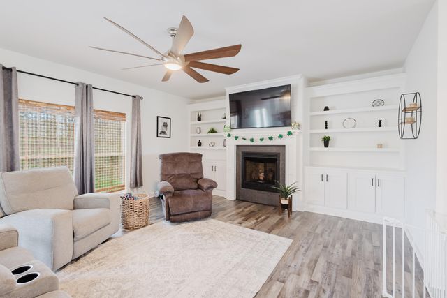 142 Waco Heights, Waco, KY 40385