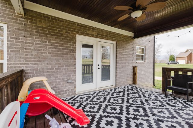 142 Waco Heights, Waco, KY 40385