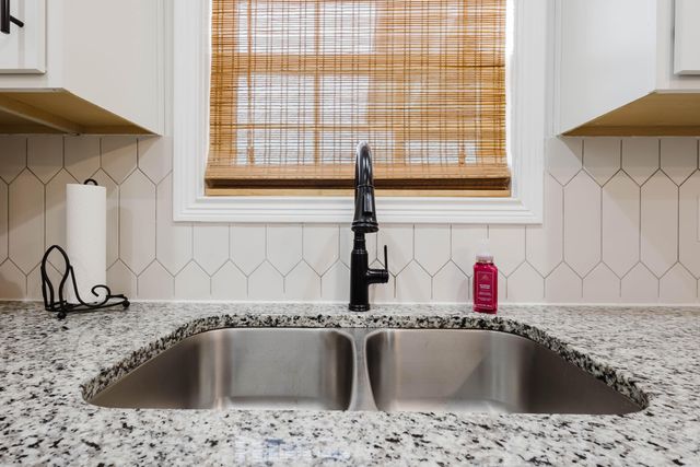 142 Waco Heights, Waco, KY 40385