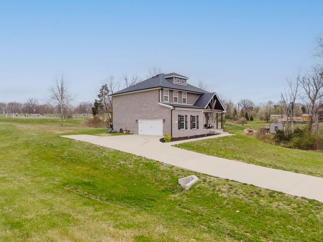 142 Waco Heights, Waco, KY 40385