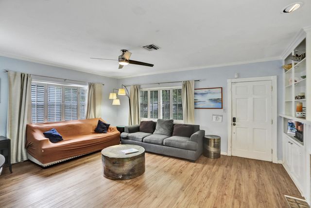 530 NE 11th Avenue, Fort Lauderdale, FL 33301