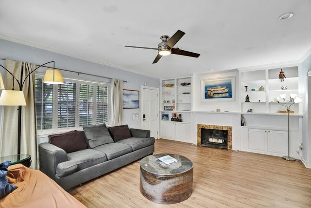 530 NE 11th Avenue, Fort Lauderdale, FL 33301