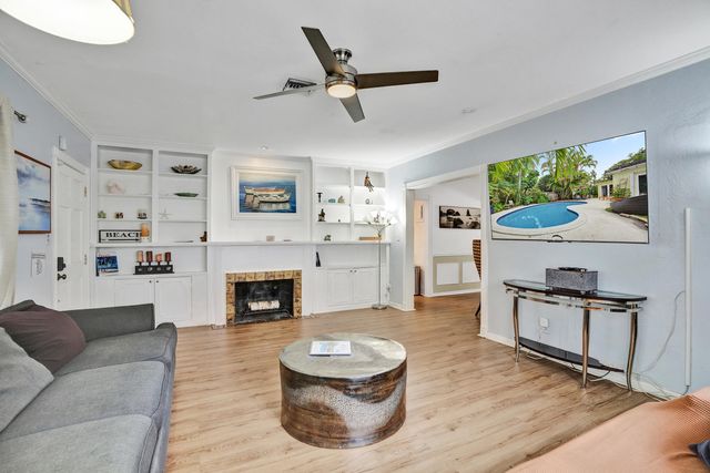 530 NE 11th Avenue, Fort Lauderdale, FL 33301