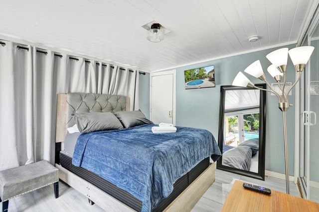 530 NE 11th Avenue, Fort Lauderdale, FL 33301