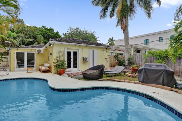 530 NE 11th Avenue, Fort Lauderdale, FL 33301