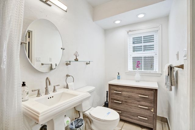 530 NE 11th Avenue, Fort Lauderdale, FL 33301