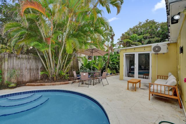 530 NE 11th Avenue, Fort Lauderdale, FL 33301