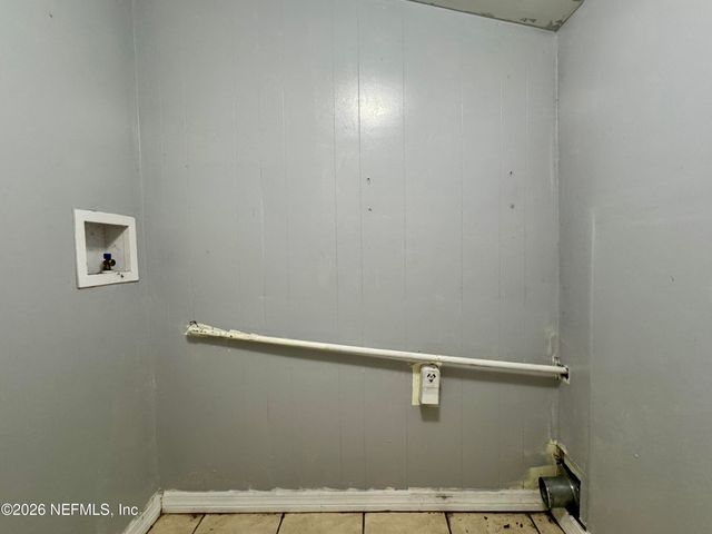 2057 GLEN GARDNER Drive, Jacksonville, FL 32246