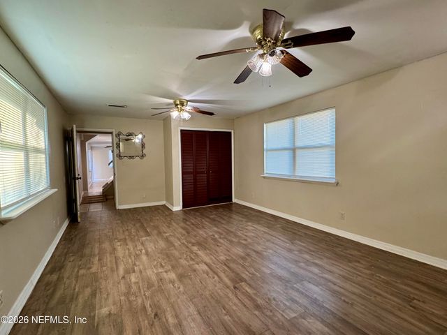 2057 GLEN GARDNER Drive, Jacksonville, FL 32246