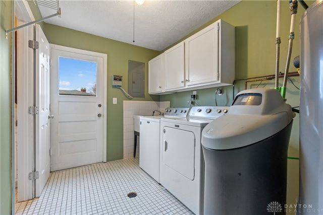 4458 Rose Marie Road, Franklin, OH 45005