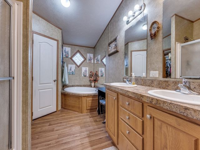 3517 Sandusky Road, Whitesboro, TX 76273
