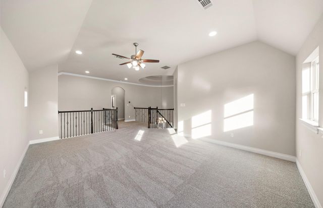 9717 Roaring River Falls Lane, Porter, TX 77365