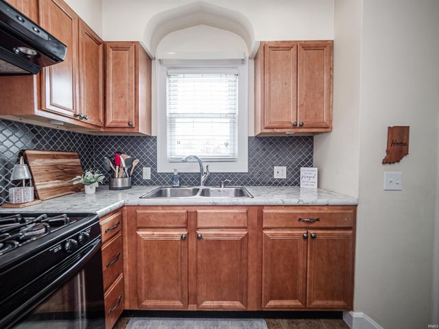 2305 Bellemeade Avenue, Evansville, IN 47714