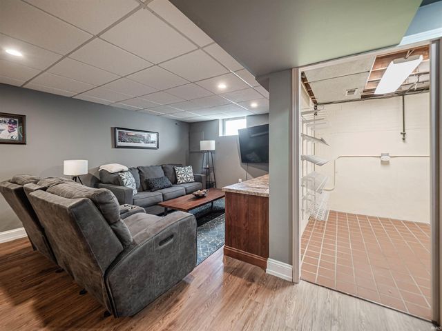 2305 Bellemeade Avenue, Evansville, IN 47714