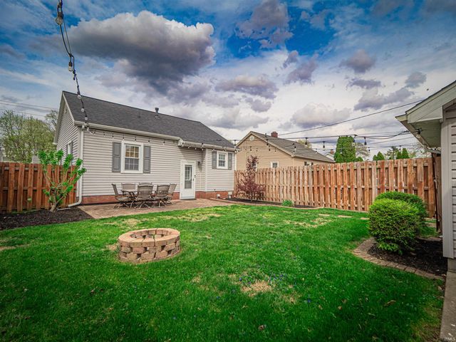 2305 Bellemeade Avenue, Evansville, IN 47714