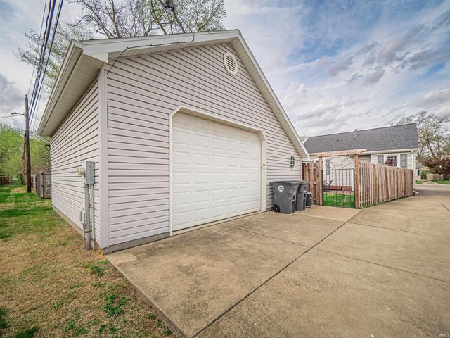 2305 Bellemeade Avenue, Evansville, IN 47714