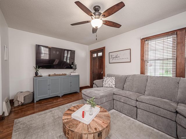 2305 Bellemeade Avenue, Evansville, IN 47714