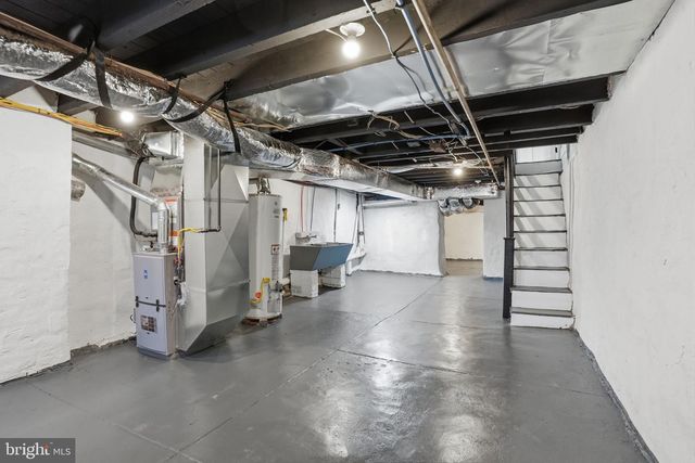 2224 E LEHIGH AVE, Philadelphia, PA 19125