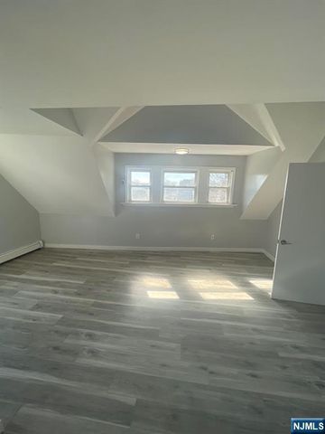 569 Broadway, Paterson, NJ 07514