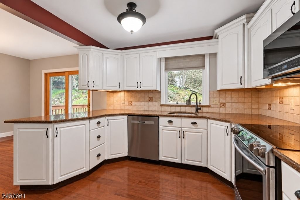 109 Valley View Trl, Sparta Twp., NJ 07871 — photo 3