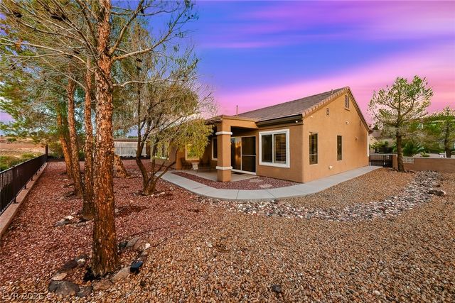 2878 Hartwick Pines Drive, Henderson, NV 89052