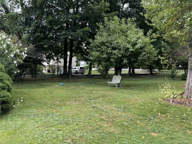 145 Arthur Avenue, Thornwood, NY 10594