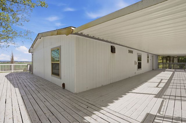 8325 E Lindgren St, Spokane, WA 99217