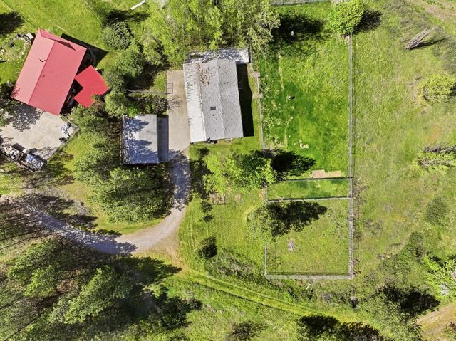 8325 E Lindgren St, Spokane, WA 99217