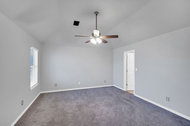 904 Martin, Italy, TX 76651