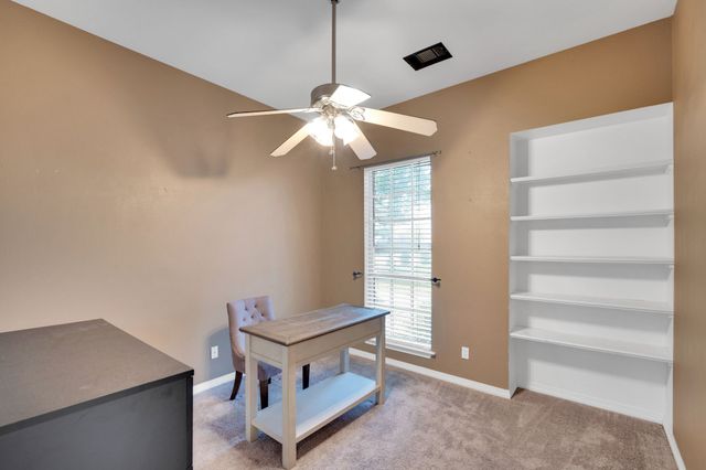 904 Martin, Italy, TX 76651