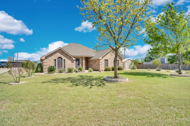 904 Martin, Italy, TX 76651